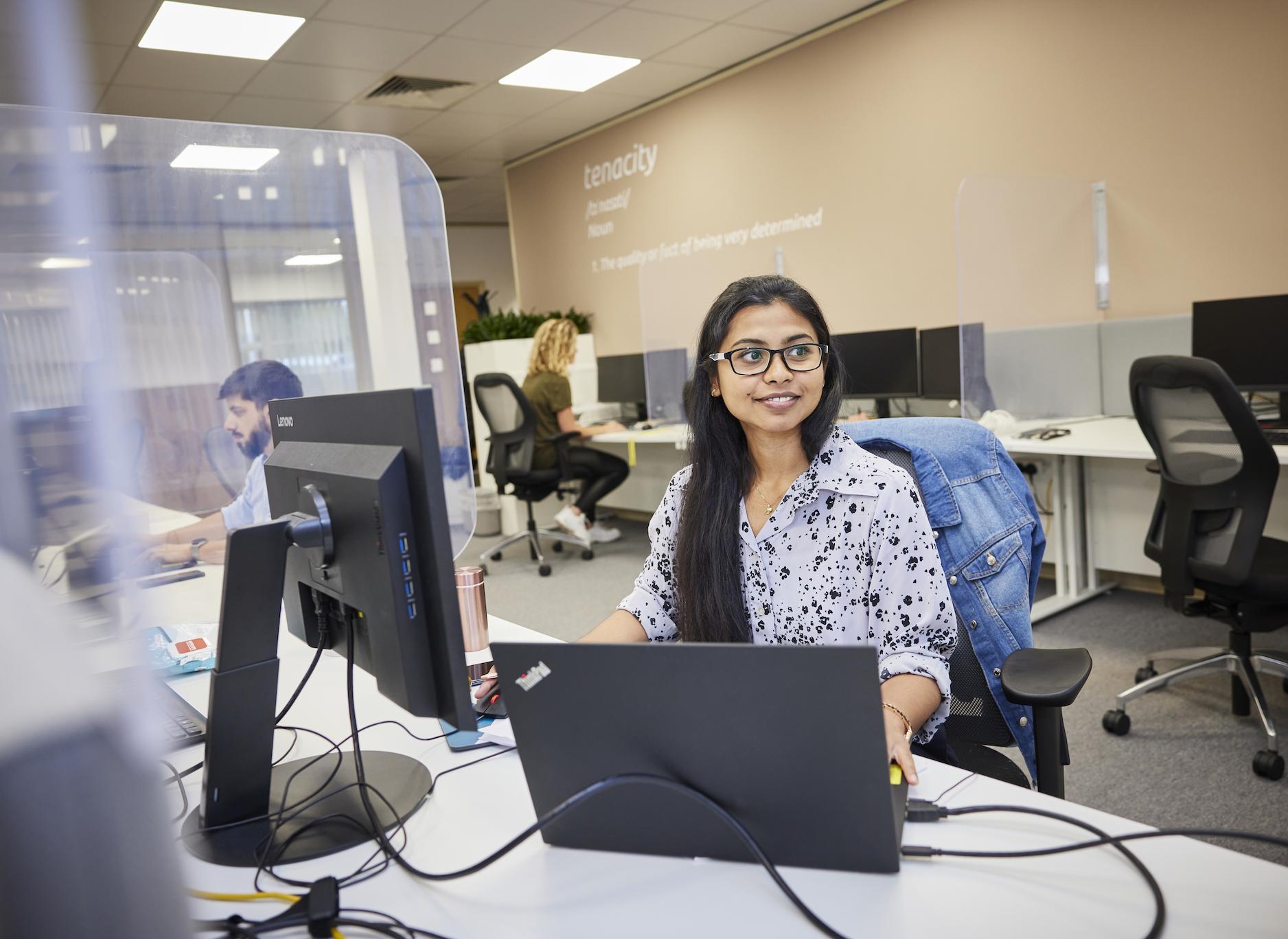 “我們無法成為有血緣關系的一家人，但組成了一支聯系緊密的團隊，這可以說再好不過了。”